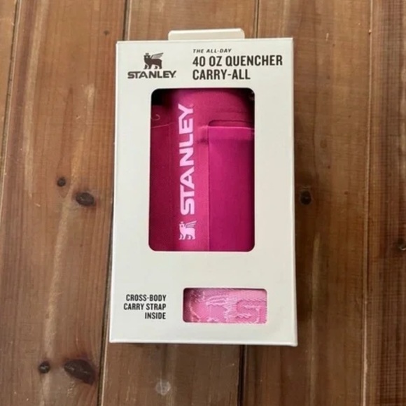 Stanley 40 oz Quencher Carry-All in Pink Fuchsia New in Box SOLD OUT - Picture 7 of 9